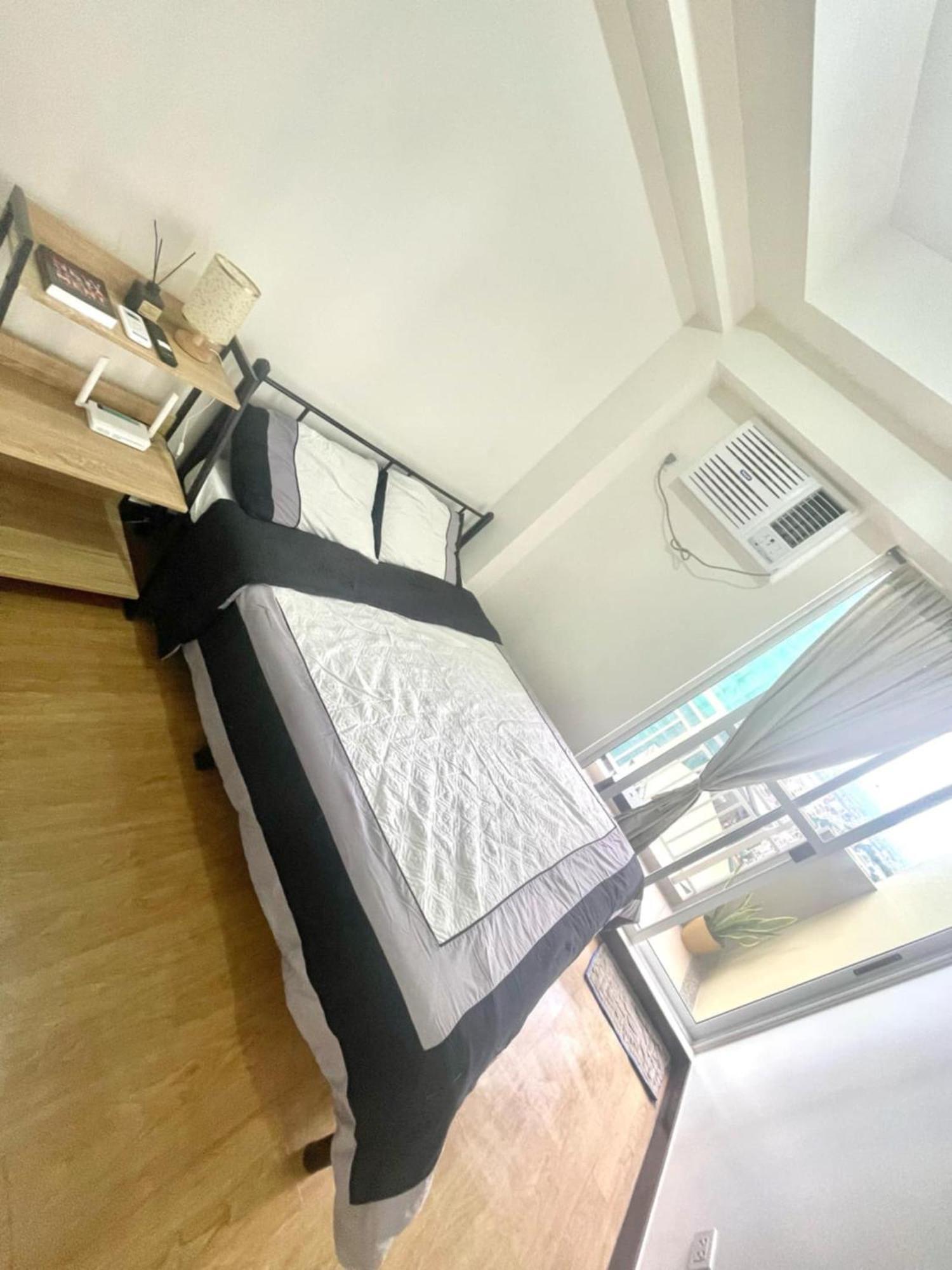 Infina Towers Aparthotel Bandar Quezon Luaran gambar